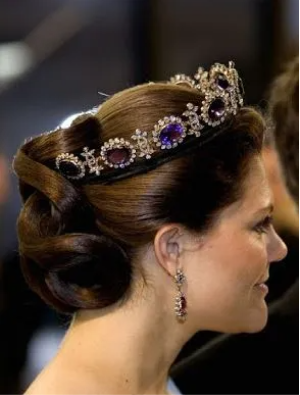  The tiara worn by Crown Princess Victoria of Sweden